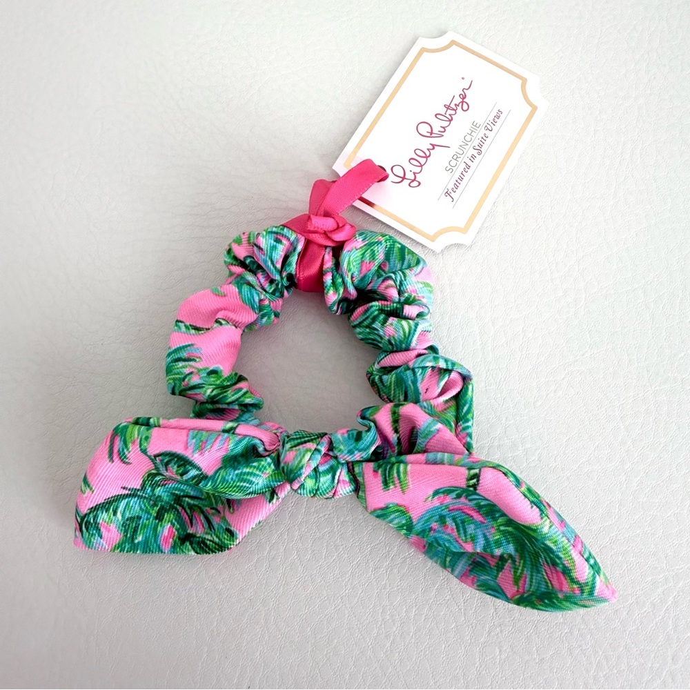💕 Lilly Pulitzer Scrunchie 🌴